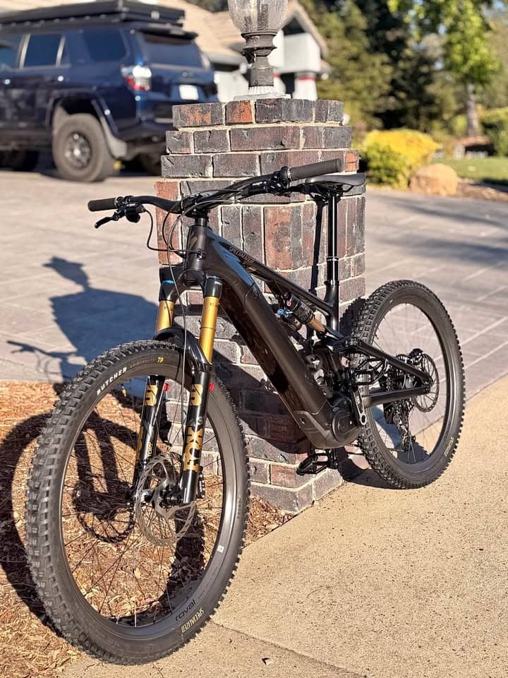 2025 Specialized Turbo Levo 4 Pro