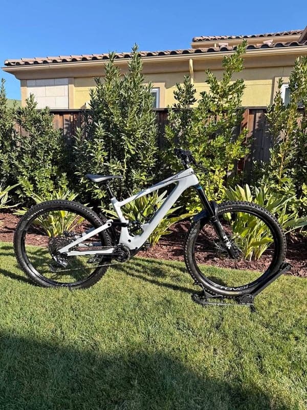 2022 Specialized Turbo Keneveo SL Expert